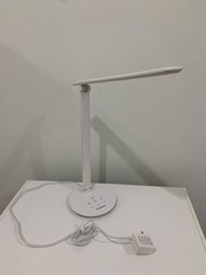 Panasonic LED 檯燈 Hhlt0421a13 ~ 7.5w
