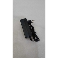 AC DC ADAPTER MODEL: PZW918 16V 2A