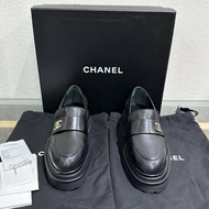 CHANEL 金扣菱格樂福鞋 35號 全新配件:盒子塵袋