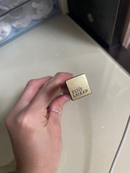雅詩蘭黛唇蜜
