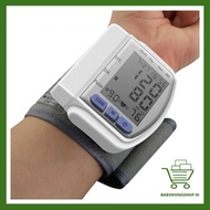 Digital Tensimeter Alat Ukur Tensi Tekanan Darah Jantung Omron Dr