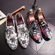 Nightclub Hairstylist Wears Men's Pointed Leather Shoes Fringe 7TRT