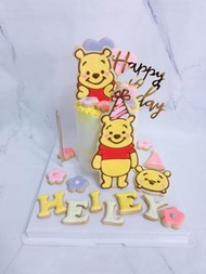 4寸Winnie the Pooh曲奇蛋糕*winnie the Pooh蛋糕*pooh pooh蛋糕*小熊維妮蛋糕*曲奇蛋糕*忌廉蛋糕*卡通蛋糕*海綿蛋糕*自訂蛋糕