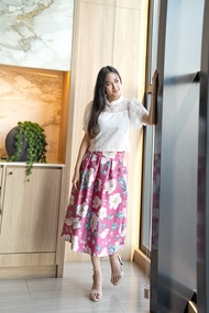 กระโปรงลายดอก คอนเล็คชั่นสงกรานต์ ผ้าเเจ็คการ์ด New collection Pailin brand Women ผู้หญิง Clothing L