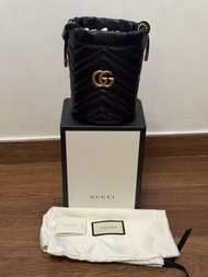 Gucci GG Marmont Mini Bucket Bag 黑色水桶包