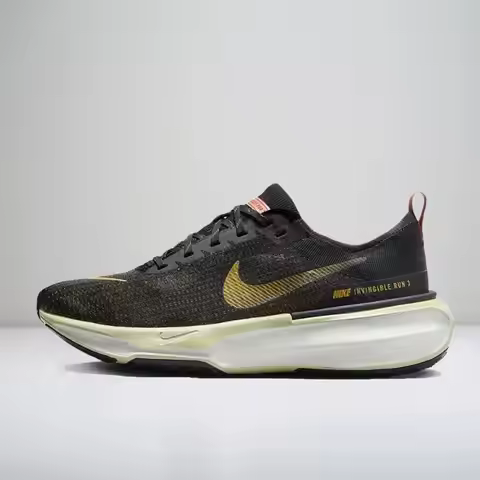 Nike Invincible 3 - Black Comfortable and breathable, ZoomX cushioning for daily training Men's Runn