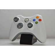 Xbox 360 Controller Stand