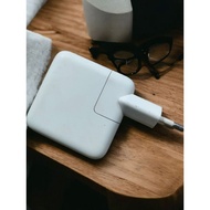 Original 30w iPad/Apple charger adapter