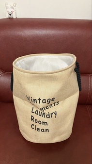 Vintage Laundry Room Basket 洗衣籃