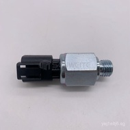 Excavator parts for Perkins1103D-33 C4.4Engine Oil Pressure Sensor2848A071