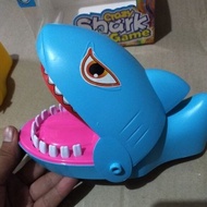 SHARK DENTIST CHILDREN'S TOY