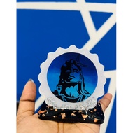 God picture with stand round car stand