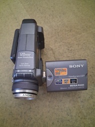 Sony IP55E Camcorder MicroMV 格式的磁帶機/新力磁帶攝錄機