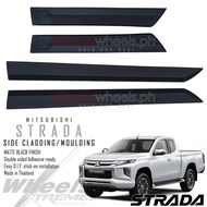 Mitsubishi Strada / Triton 2015-2023 Slim Side moulding / side door cladding ( Matte Black ) ( strad