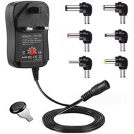 30W 通用 110-220V 連 6 接口適用 3V-12V 可調直流電源充電器連 ofyckp 5V 2.1A USB 端口  30W Universal 110-220V with 6 Tips