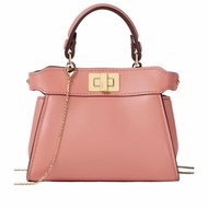 Fendi 女士 Nano Peekaboo 單肩包均碼碼NANO、16cm*6cm*19cm