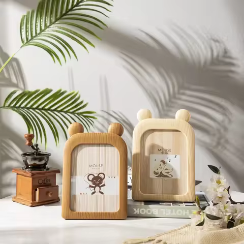 Photo Frame 5x7 Photo Picture Frame for Wall and Tabletop Display Plasticwood Look Cartoon Home Déco