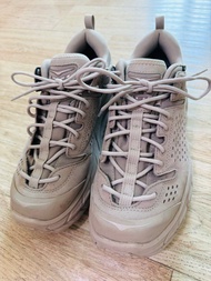 Hoka Tor Ultra Low 沙色 US8.5