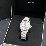 Chanel香奈兒J12白陶瓷鑽刻H1629自動機械腕表手錶，38mm