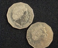 英女王澳洲 2001 年 50 分紀念幣共 2 枚, 紀念澳洲聯邦成立一百週年