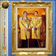 🔸 กรอบหลุยส์ภาพมงคล รูปรัชกาลที่5 นั้งบัลลัง ขนาดรูป 15x21นิ้ว ดอกหลุยส์ใหญ่ ของที่ระลึก ของขวัญ ของ