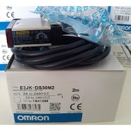 1PC New Omron E3JK-DS30M2 Photoelectric Switch Free Shipping E3JKDS30M2
