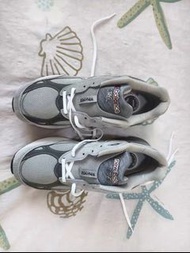 Newbalance 990v3元祖灰