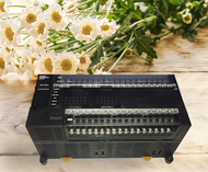 PLC OMRON CP1L-M60DT-D (สภาพใช้งาน ภายนอก 98% )