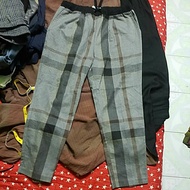 WOMEN PANT SIZE 28 38X38 INCH