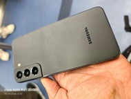 Samsung Galaxy S22+ Plus 256Gb 
香港行貨 新舊如圖 電池非常健康
剩機+套
沒有壞
只面交 不議價 就交收一仟五佰元正