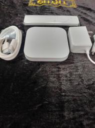 小米盒子4S PRO環球版；華為盒子32代