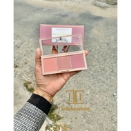 Im meme 3-panel blush, beautiful color, powder adheres well