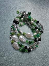 【新年禮物】綠色 水晶 金屬珍珠 客製串珠手鏈| 配飾 吊飾 y2k