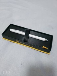🎁 Cross Tech3+ Pearl White 原子筆 多用途筆 扭開式 珍珠白色