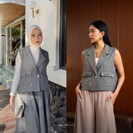 Bynissa - KINAN VEST - Outerwear - Vest - Vest - Semi Wool - Sequins