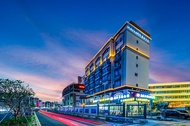 Lavande Hotel (Shenzhen Airport Fuyong Metro Station)