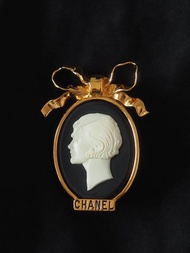 CHANEL COCO 卡美歐胸針 復古風 金色 黑色 米白 vintage