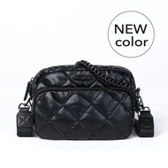 NEW Lada กระเป๋าสะพายข้าง รุ่น Kris Crossbody มี 3 สี Black/Clay/ Gold ถอดสายได้ เบานุ่มมือ ใส่โทรศั