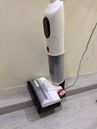 POiEMA Pure 拖地吸塵機