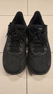 Hoka One One Black Clifton 10