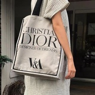 Christian Dior英國V&A博物館限量帆布袋