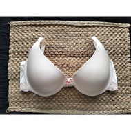 Delaqueen | Big SIZE BRA. 36d Defect