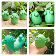 Cute Green Bug Eye Squishy Toy Bug Squeeze Toy Decompression Toy C1T4