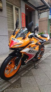 2022年 Honda CBR150R ABS 新古車 倒叉 力豹仕 可車換車 可辦理貸款 另有 R15 GSX-R150 GIXXER SF 250 250SR