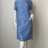 彈性布料迷你連身裙，花卉圖案，M 號，胸圍 34-40 英吋。