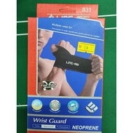 Ling Mei Wrist Guard