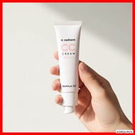 [BanilaCo] it Radiant CC Cream SPF17 PA++ 30ml / Korean CC Cream / Radiant Finish / 100% Authentic b