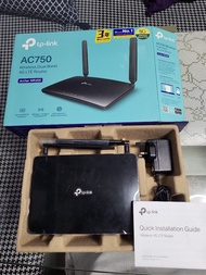 可插 SIM 路由器 TP Link AC750 Dual Band WiFi 4G LTE Router