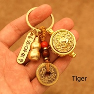 Hadiah Keberuntungan Bahan Logam Keychain 12 Shio Gantungan Kunci Naga Harimau Ular