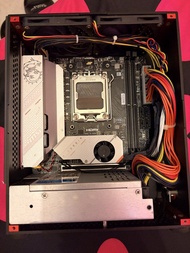 MSI B650 itx 主機板 連機箱電源